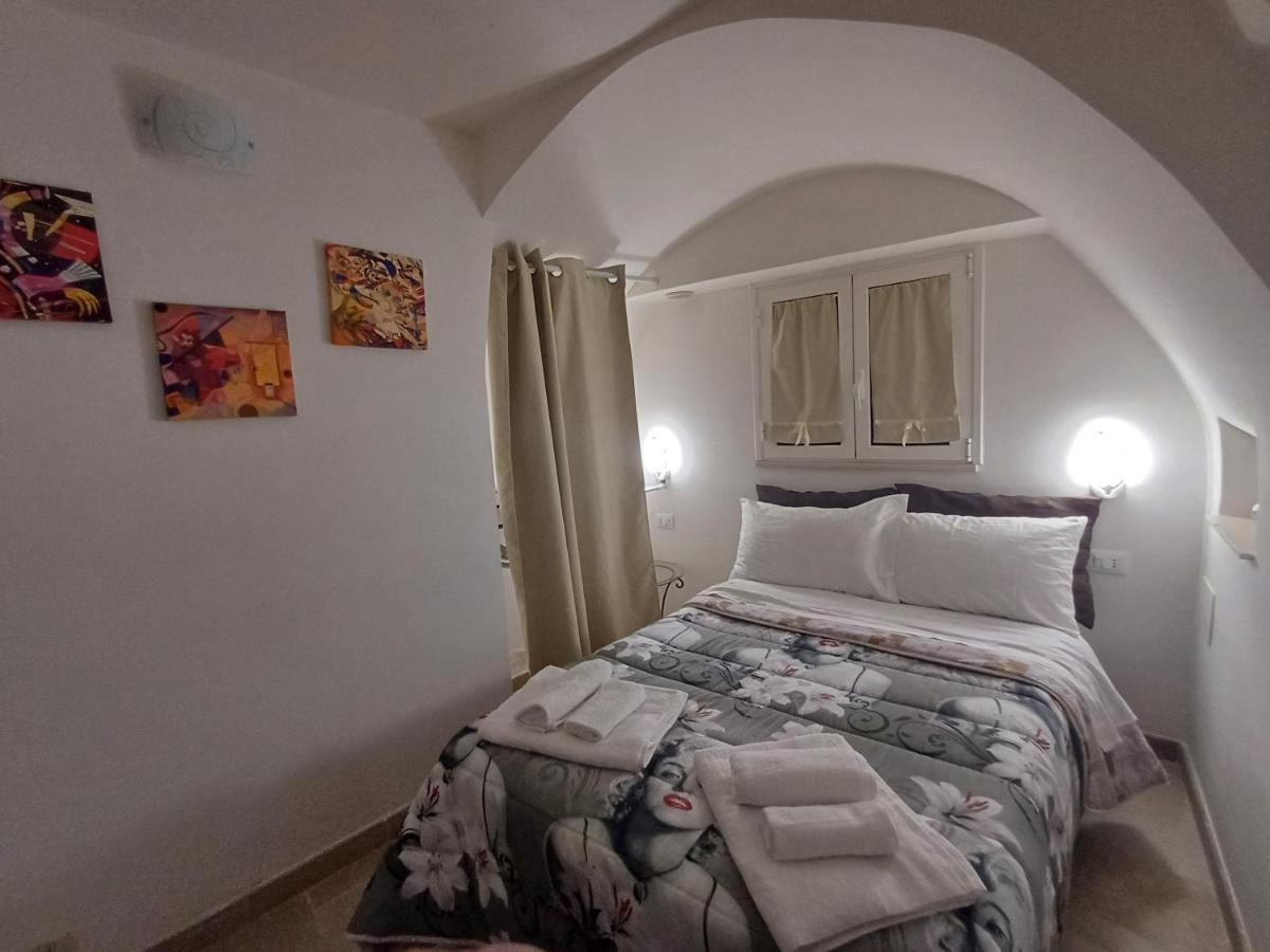 Suite 800 أوستوني المظهر الخارجي الصورة
