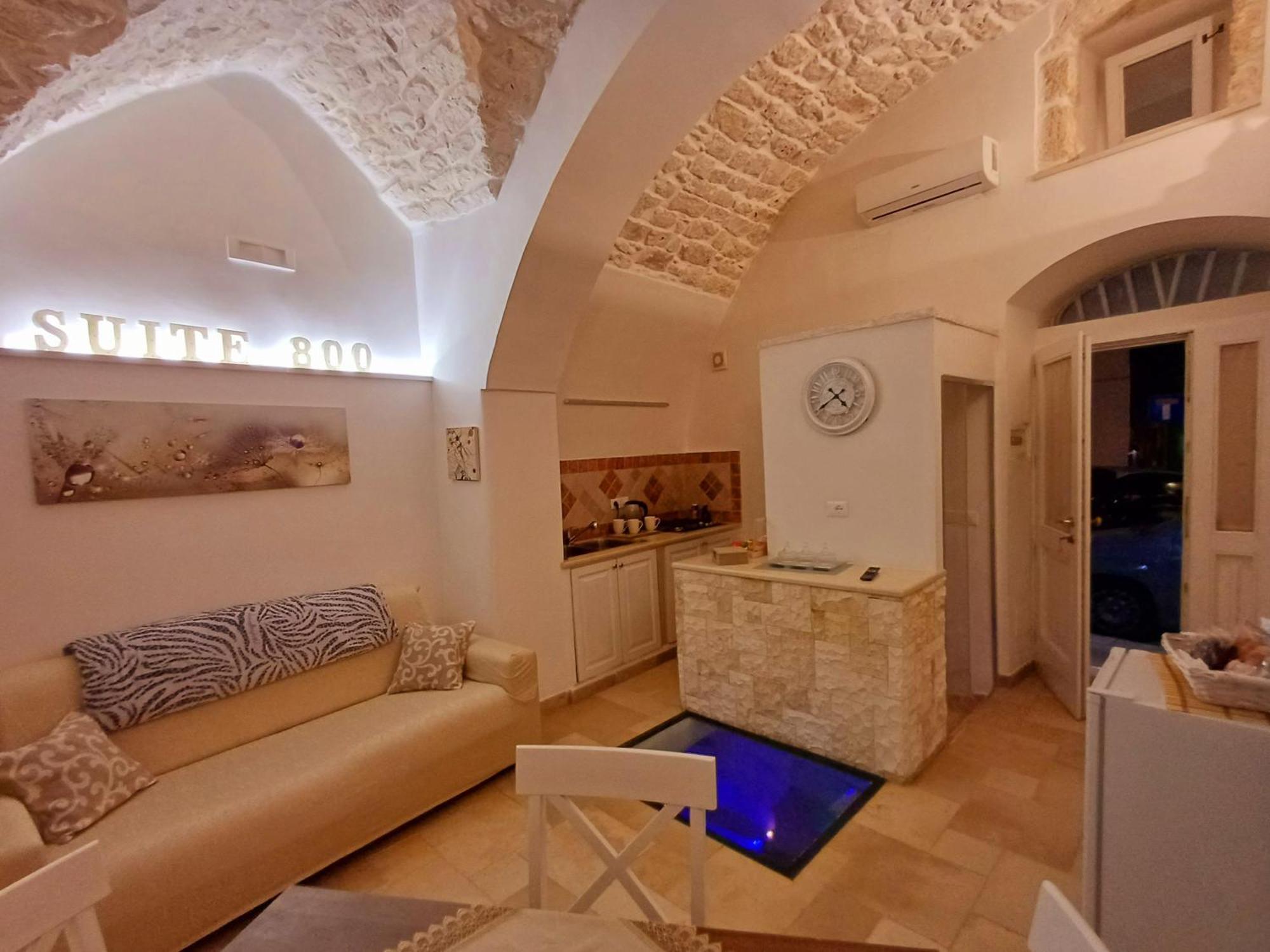 Suite 800 أوستوني المظهر الخارجي الصورة
